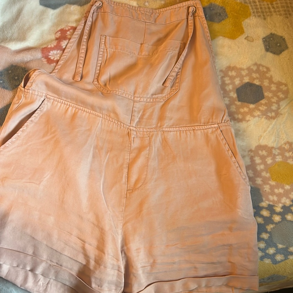 Coral pink